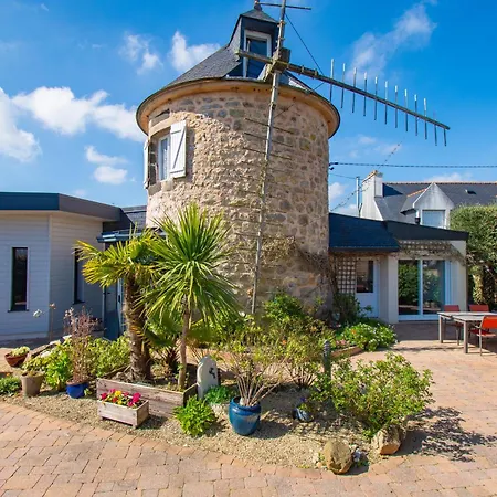 Moulin De Treflez I Et Calme Holiday home